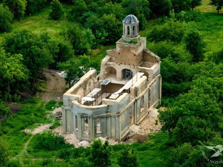 Възстановяването на храма „Св. Петка“ продължава. Включете си и вие!