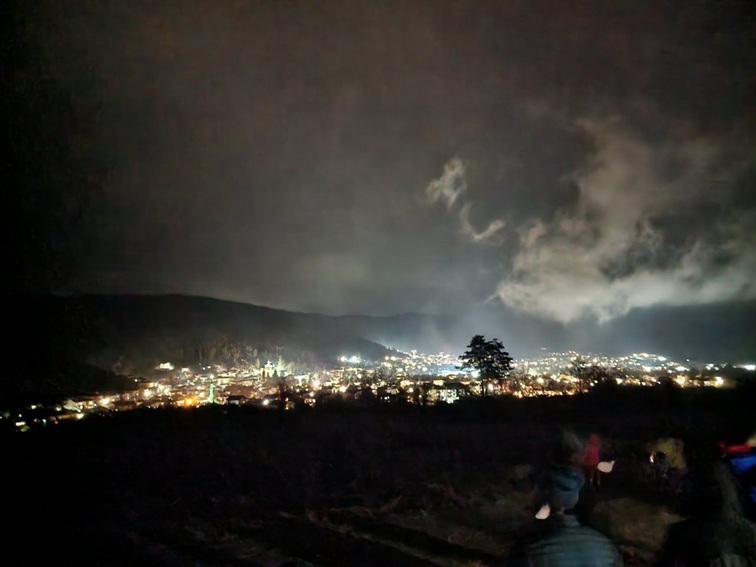 Сирница освети цяла Белица