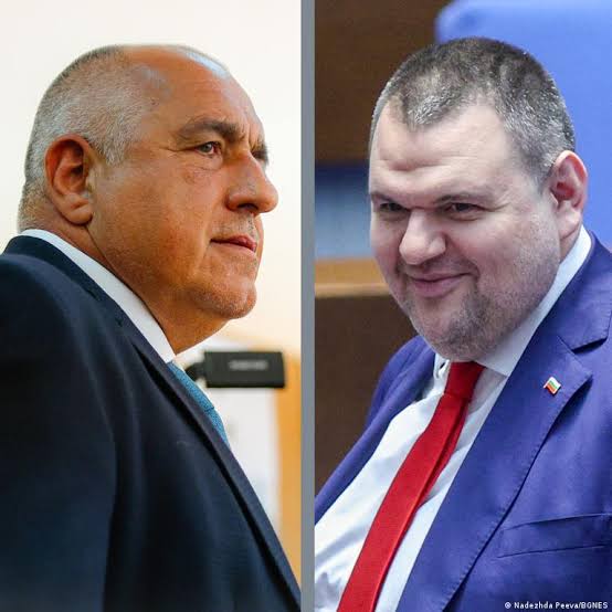 Свалиха охраната на Делян Пеевски и Бойко Борисов