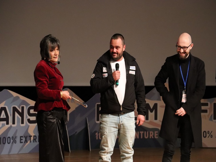 „Под кожите“ откри Банско Филм Фест с бурни аплодисменти