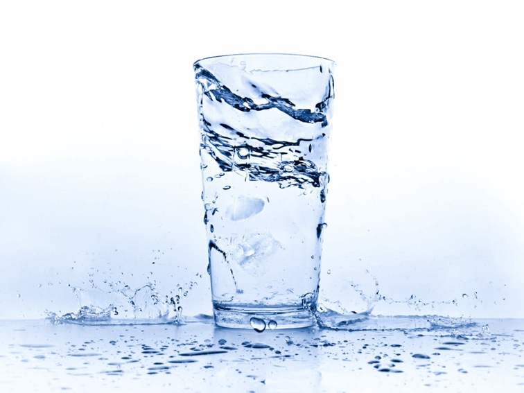 Освободени са държавни резерви от бутилирана вода за питейни нужди в Плевен