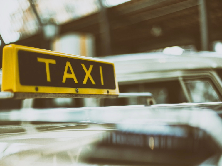 Таксиметровите шофьори си извоюваха нови тарифи