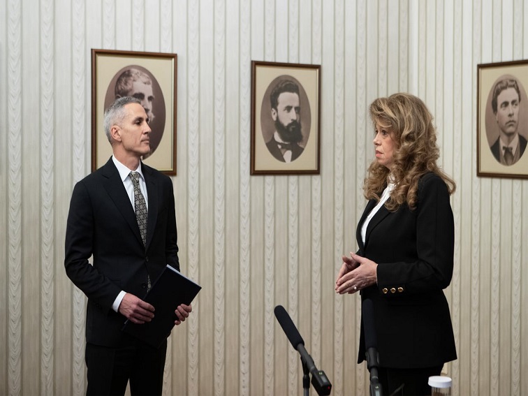 Гюров представи служебния кабинет! Ето имената!