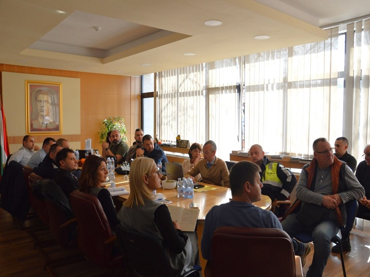 Конкретни решения за безопасност на движението в Благоевград след извънредното заседание при кмета Методи Байкушев