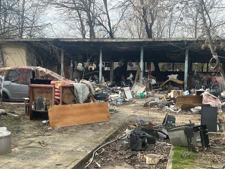 Комплекс “Балона” – символ на спортната слава, изоставен в разруха